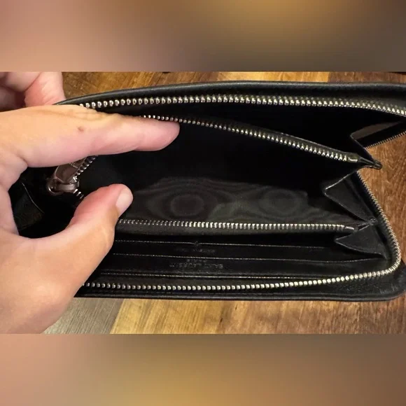 Saint Laurent Black Pebbled Leather Long Zippy Wallet - Full Inclusion - Picture 13 of 14